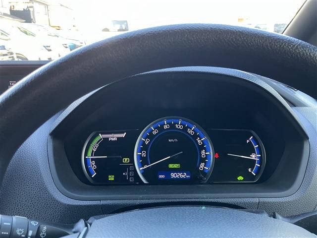 Toyota NOAH HYBRID 2014-03 193735-22