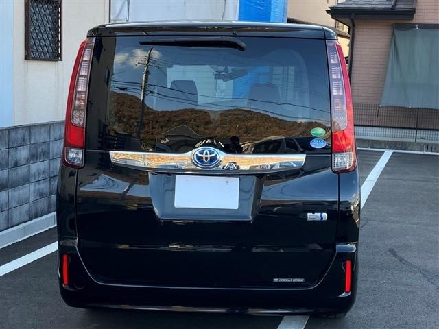 Toyota NOAH HYBRID 2014-03 193735-6