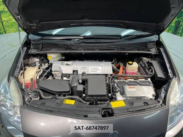 Toyota PRIUS 2011-10 385609-18