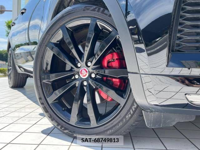 Jaguar E-PACE 2019-07 315796-19