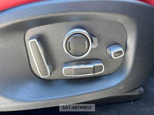 Jaguar E-PACE 2019-07 315796-10