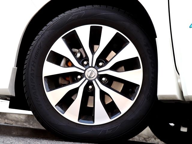Nissan SERENA 2016-09 1460-12