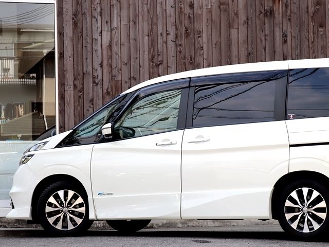 Nissan SERENA 2016-09 1460-8