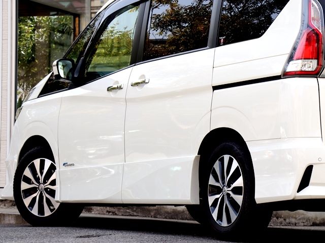 Nissan SERENA 2016-09 1460-9