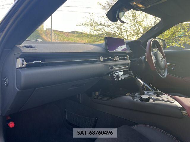 Toyota SUPRA 2020-01 242698-6