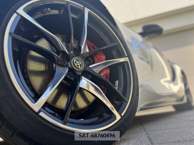 Toyota SUPRA 2020-01 242698-15