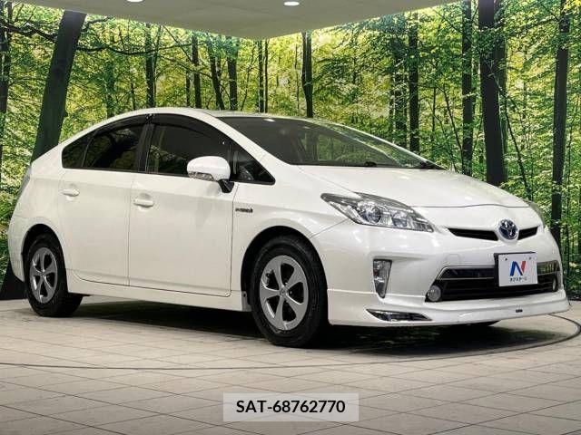 Toyota PRIUS 2012-06 255932-16