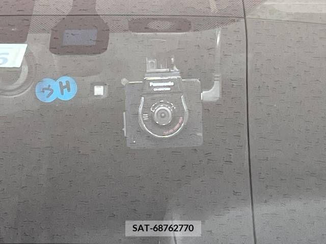 Toyota PRIUS 2012-06 255932-6