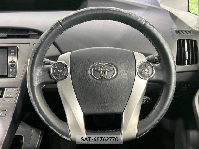 Toyota PRIUS 2012-06 255932-11
