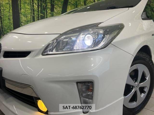 Toyota PRIUS 2012-06 255932-12