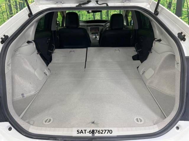 Toyota PRIUS 2012-06 255932-10