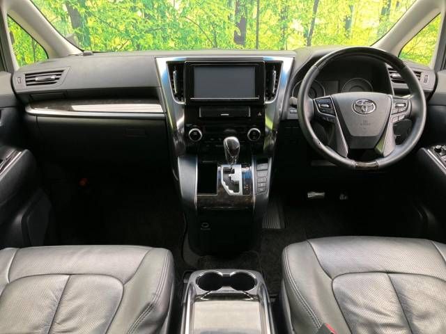 Toyota VELLFIRE 2015-04 23218-1