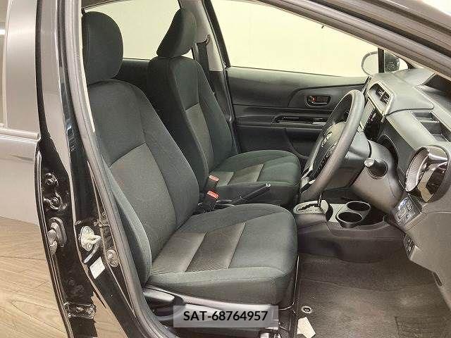 Toyota AQUA 2019-05 314076-4