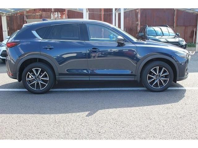 Mazda CX-5 2017-03 14171-8