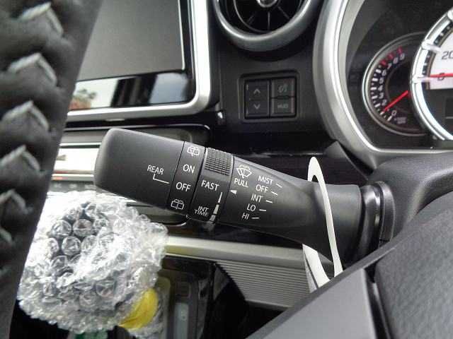 Suzuki SPACIA 2023-09 17623-8