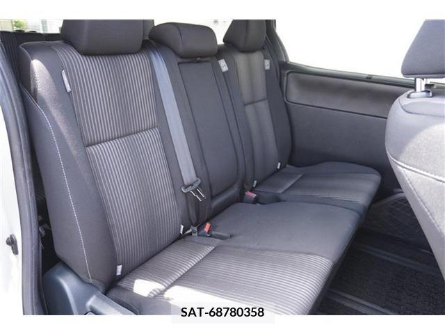Toyota NOAH 2017-09 354971-13