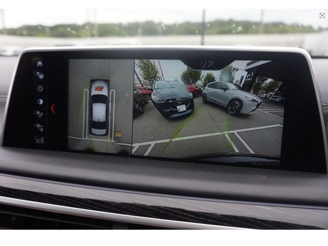 Bmw 7 SERIES 2017-10 7182-23