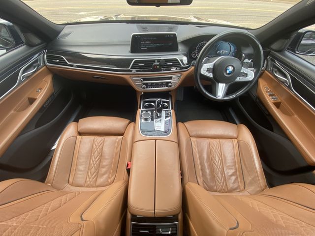 Bmw 7 SERIES 2017-10 7182-11