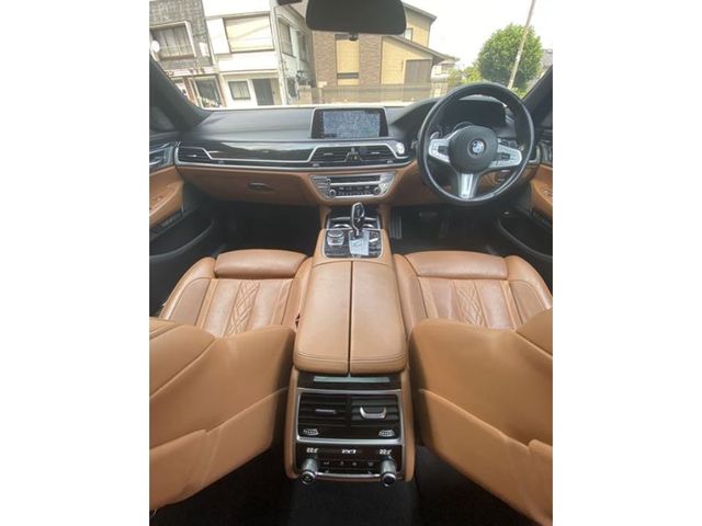 Bmw 7 SERIES 2017-10 7182-12