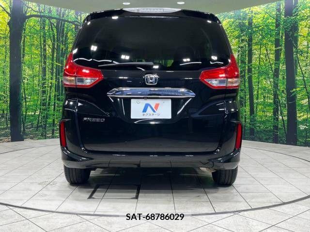 Honda FREED 2017-12 302914-13
