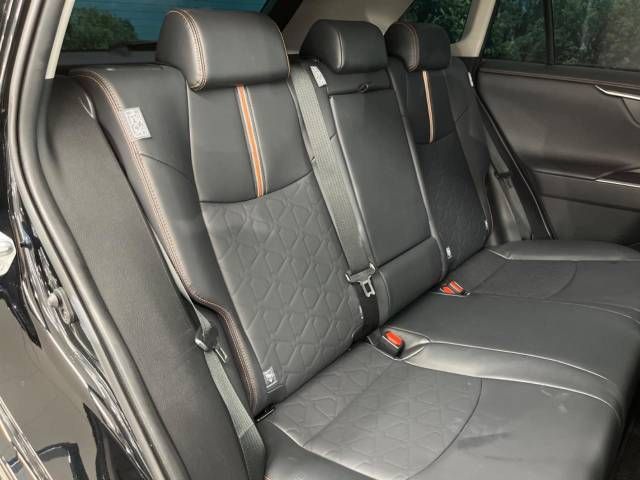 Toyota RAV4 2020-09 4225-9