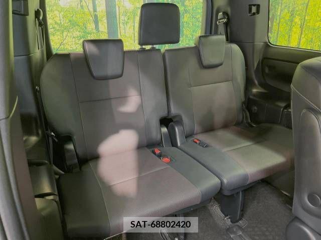 Toyota ESQUIRE 2017-07 268604-10