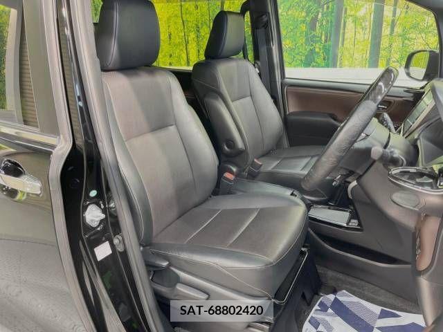 Toyota ESQUIRE 2017-07 268604-8
