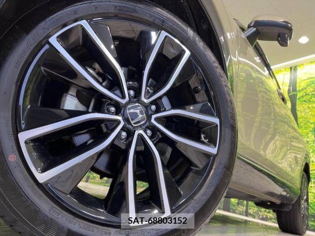 Honda VEZEL 2022-05 217738-13