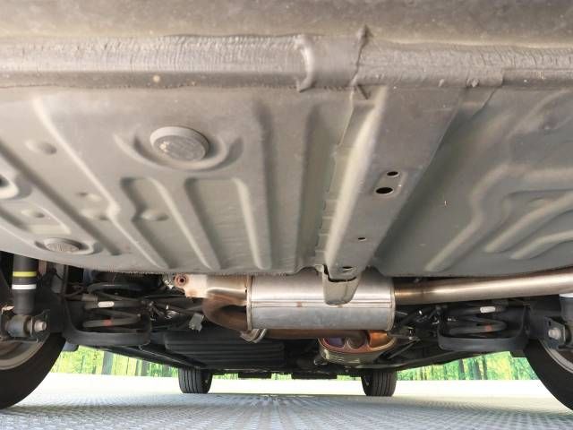 Toyota VOXY 2016-11 12941-19