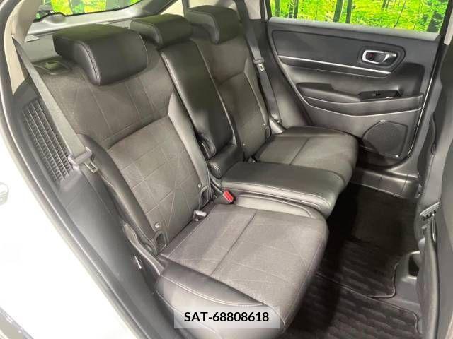 Honda VEZEL 2022-11 382263-9