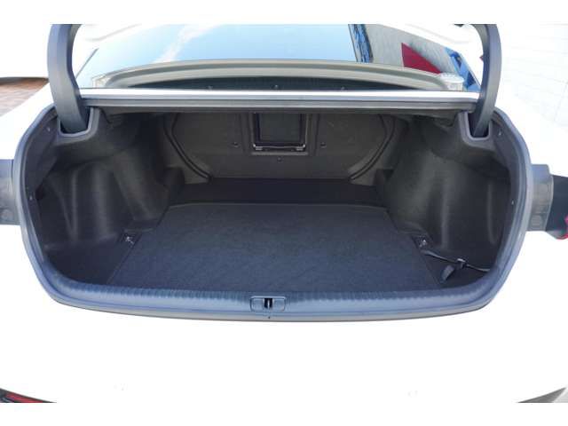 Lexus RC F 2018-08 15461-8