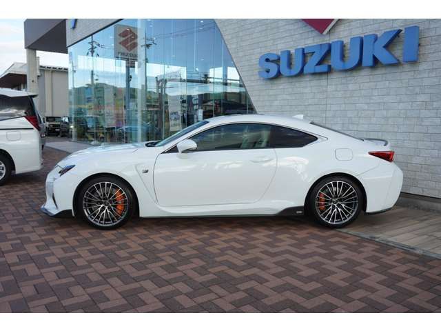 Lexus RC F 2018-08 15461-1
