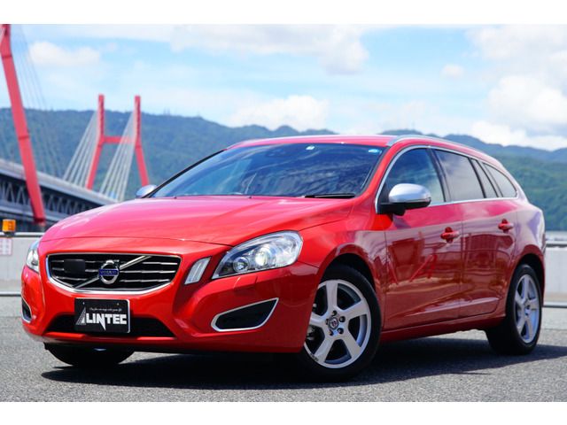 Volvo V60 2013-09 8625-0