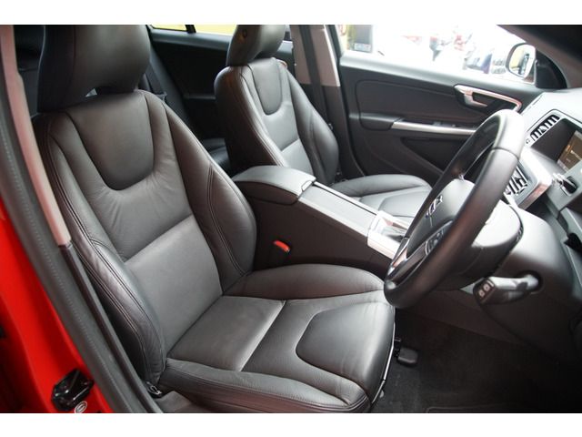 Volvo V60 2013-09 8625-9