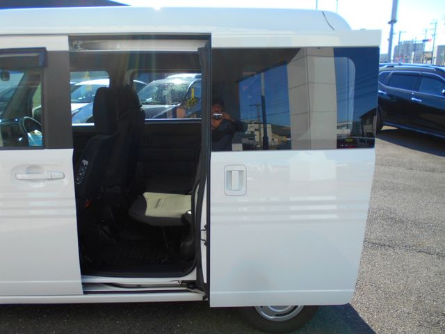 Honda N-VAN 2020-07 190795-16