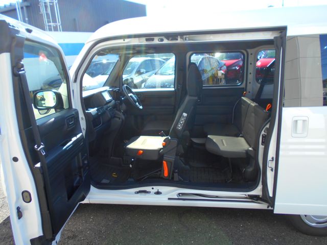 Honda N-VAN 2020-07 190795-17