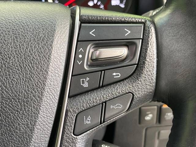 Toyota VELLFIRE 2019-04 185138-7