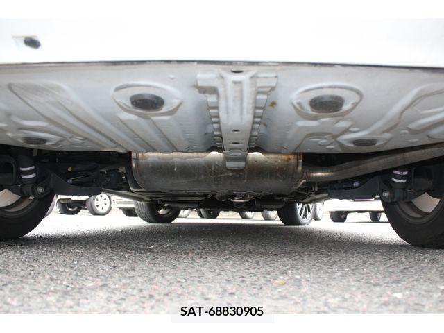 Toyota ESTIMA 2014-03 236017-10