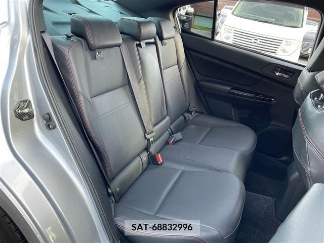 Subaru WRX S4 2018-03 290212-11