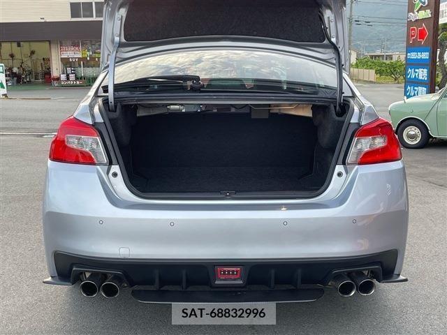 Subaru WRX S4 2018-03 290212-13