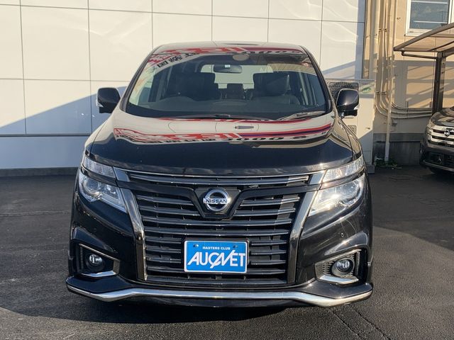 Nissan ELGRAND 2016-01 27056-1
