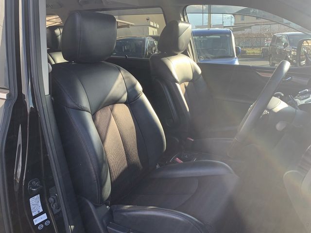 Nissan ELGRAND 2016-01 27056-6