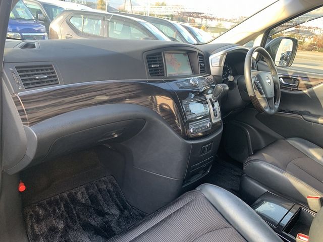 Nissan ELGRAND 2016-01 27056-10