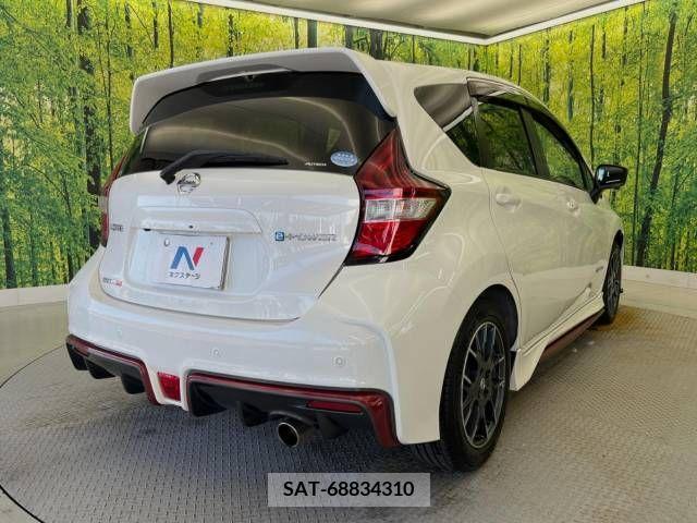 Nissan NOTE 2018-04 339784-17