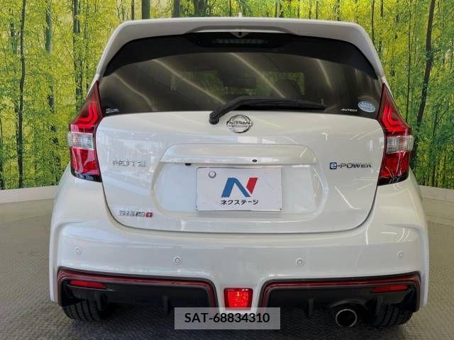 Nissan NOTE 2018-04 339784-15