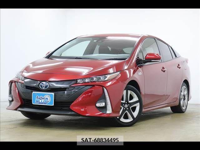 Toyota PRIUS PHV 2017-02 379459-16