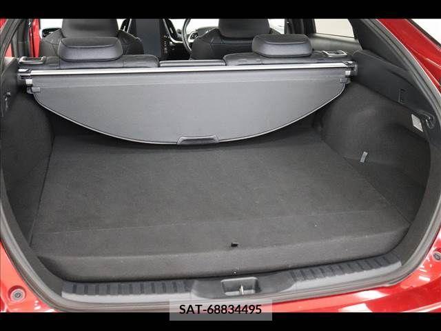 Toyota PRIUS PHV 2017-02 379459-13