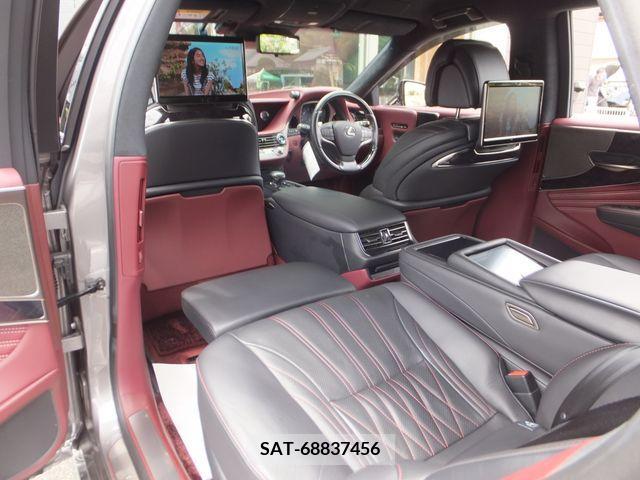 Lexus LS 2019-04 353976-17