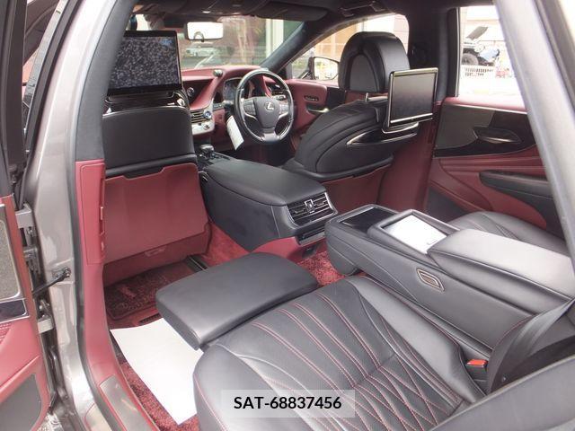 Lexus LS 2019-04 353976-20