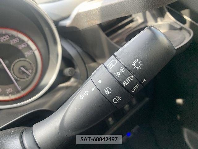 Suzuki SWIFT 2018-08 215714-14